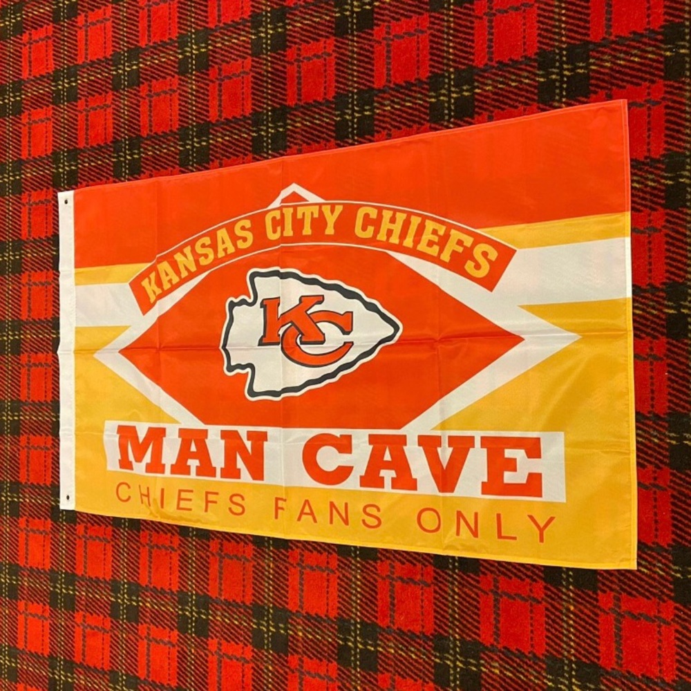 Brand new Kansas City Chiefs banner flag